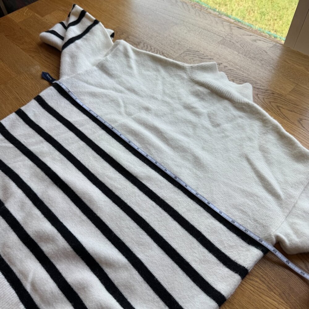 Nautical Style Striped Sweater Size XL - Picture 5 of 6